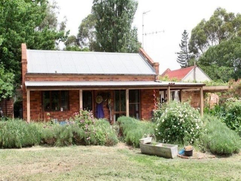 52 Fryers Rd, Chewton VIC 3451