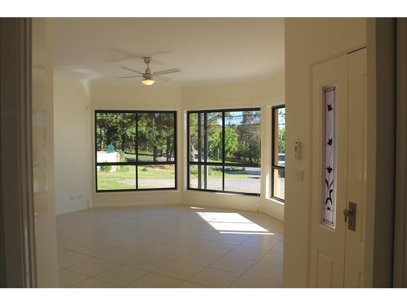 14 Faithfull Street, Gundaroo NSW 2620