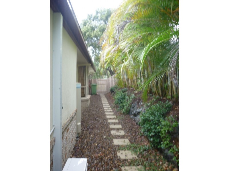 1 Ninnes Court, Mudgeeraba QLD 4213