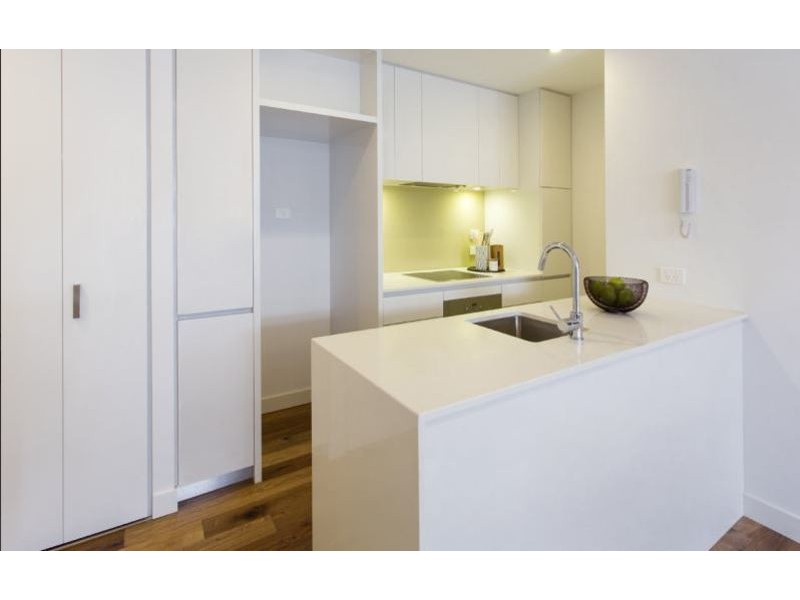 208/101 Bay Street, Port Melbourne VIC 3207