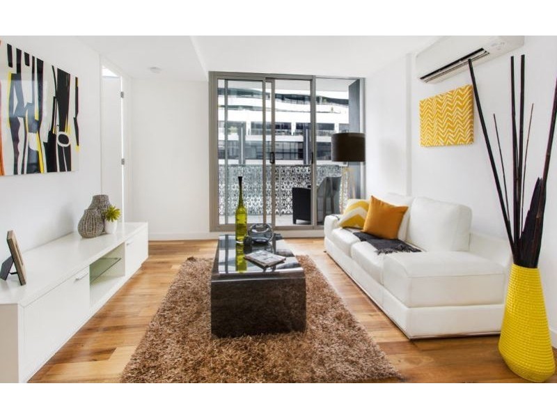 208/101 Bay Street, Port Melbourne VIC 3207