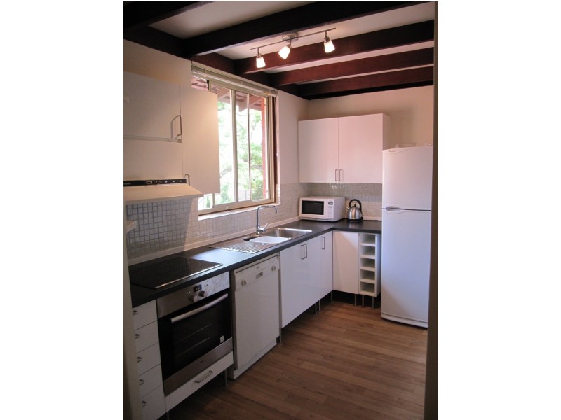 10/25 Comer Street, Como WA 6152