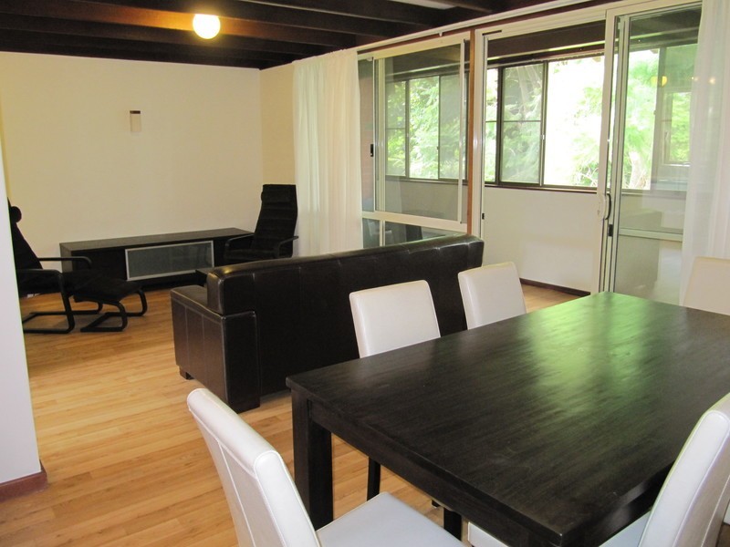 10/25 Comer Street, Como WA 6152