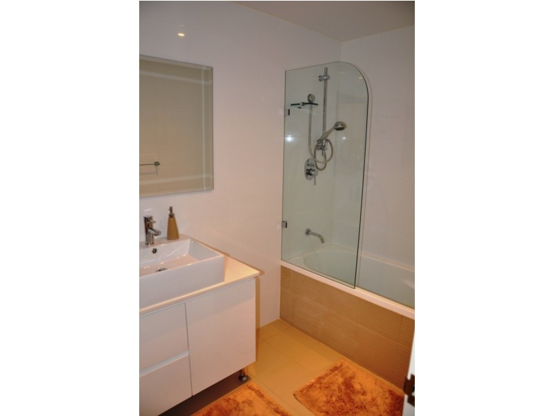 18/1 Cooks, Canterbury NSW 2193