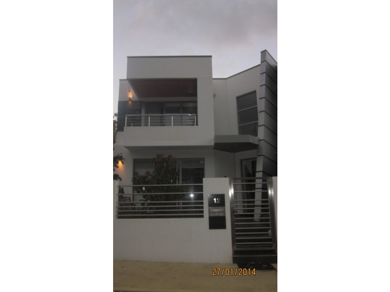 12 Coneflower Corner, Churchlands WA 6018