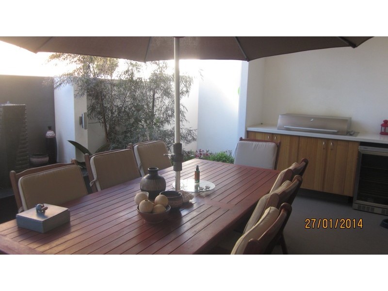 12 Coneflower Corner, Churchlands WA 6018