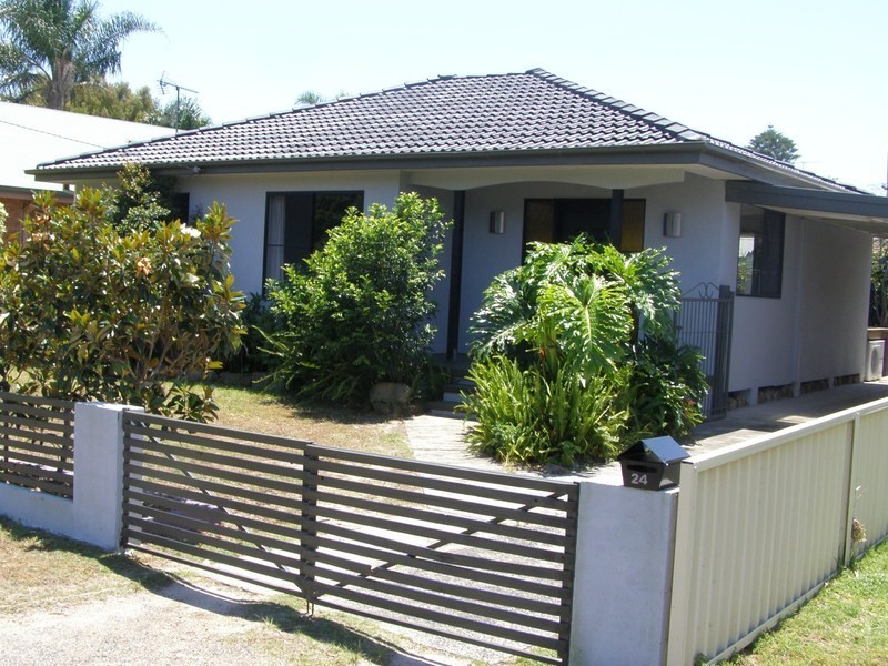 24 Rowena Street, Noraville NSW 2263