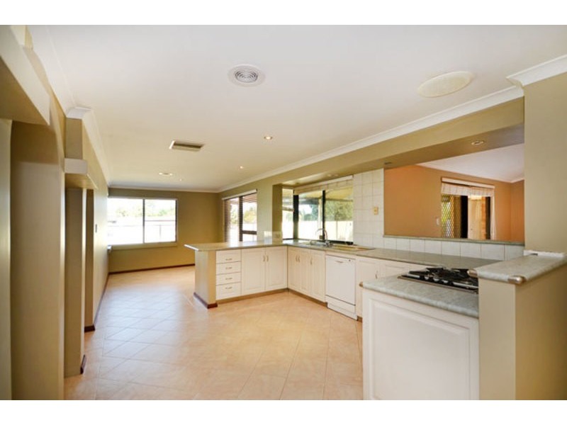 23 Felgate Place, Warwick WA 6024