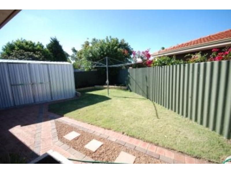 52a Blackmore Ave, Girrawheen WA 6064