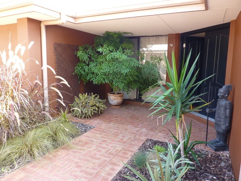 165 Lacey St, Sawyers Valley WA 6074