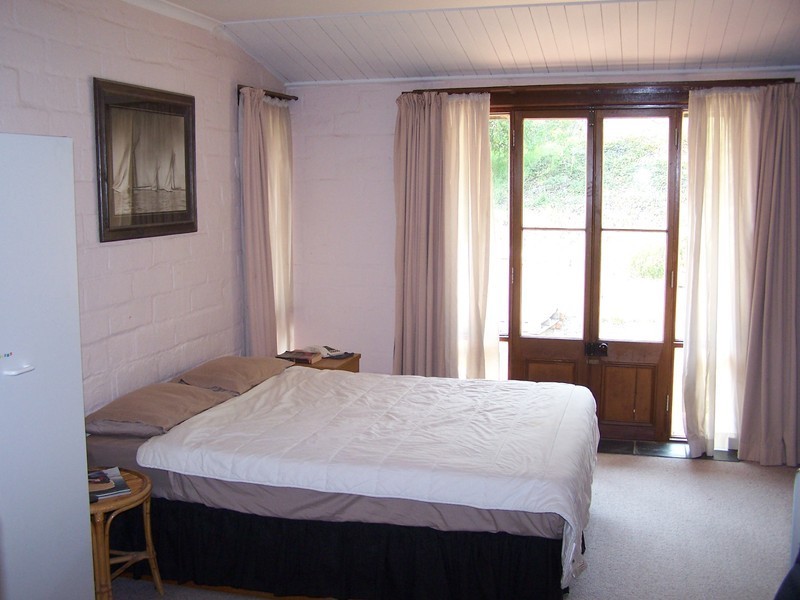 16 Fields Rd, Tathra NSW 2550