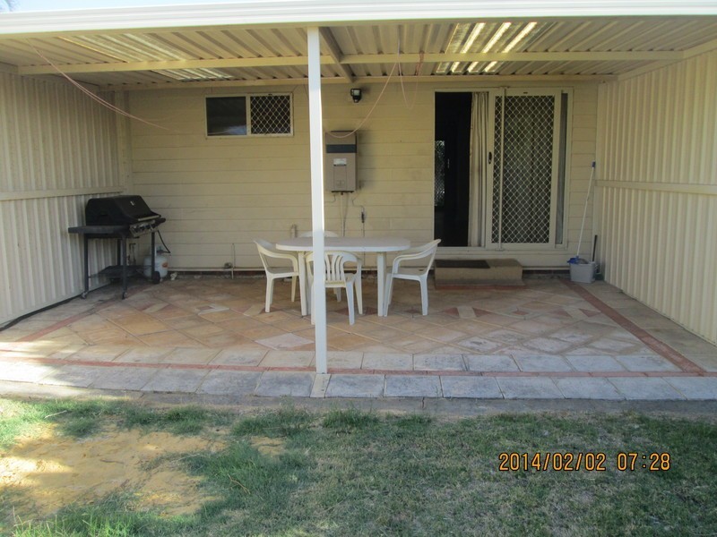 3B Paris Place, Coolbellup WA 6163