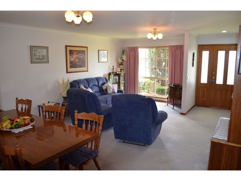 10 The Court, Leopold VIC 3224