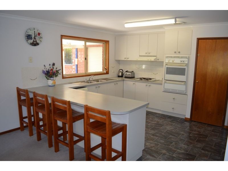 10 The Court, Leopold VIC 3224