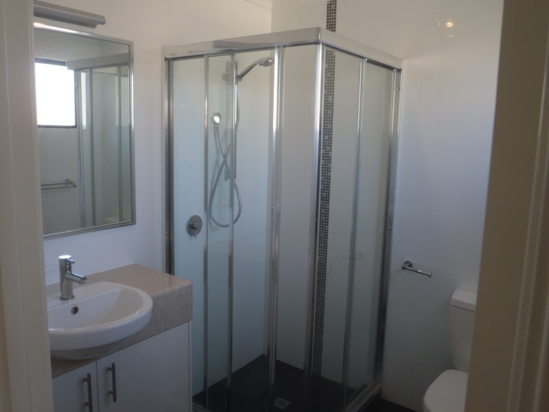 67A Pollard St, Glendalough WA 6016