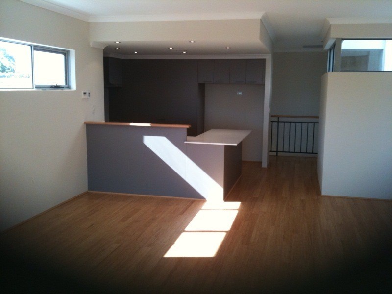 161C Grand Prom, Doubleview WA 6018