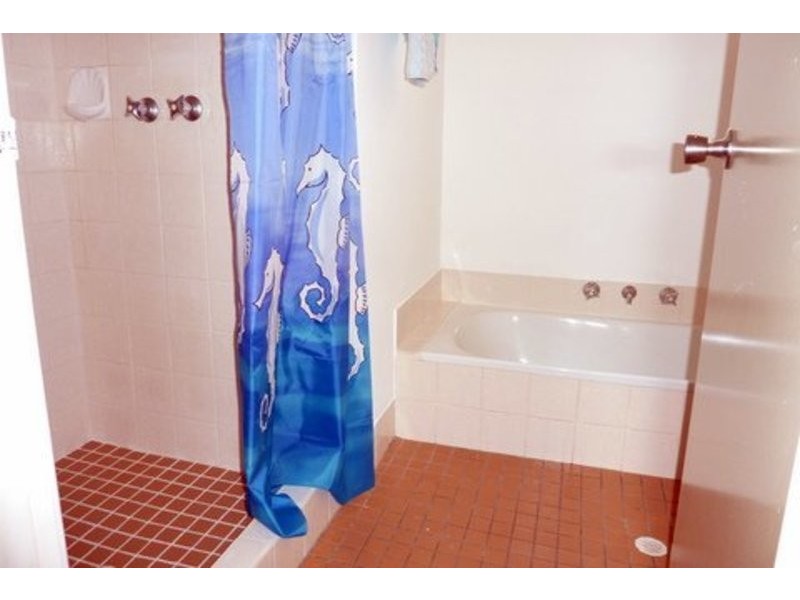 9 Harbord Avenue, Coodanup WA 6210