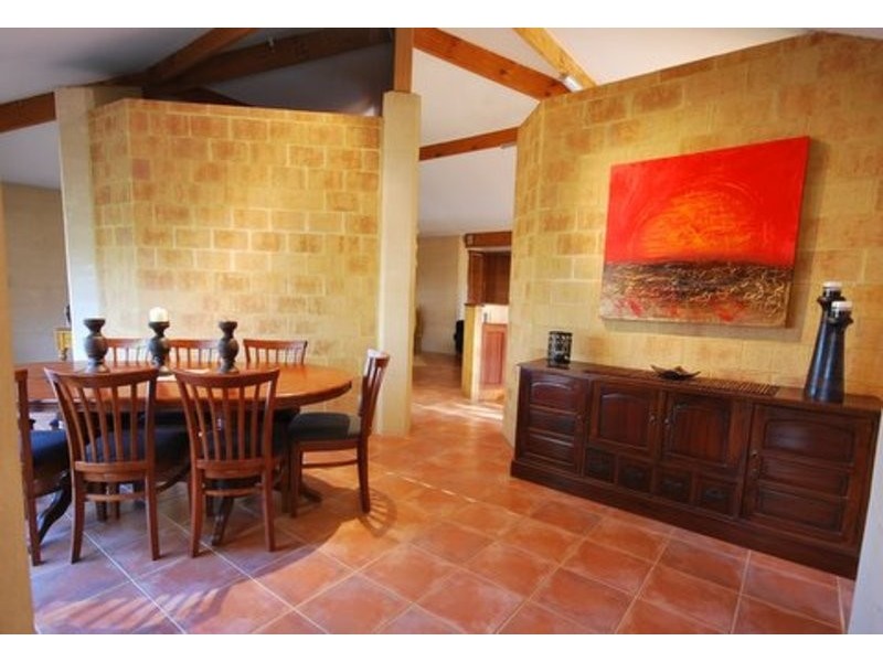 25 De Haer Road, Wandi WA 6167