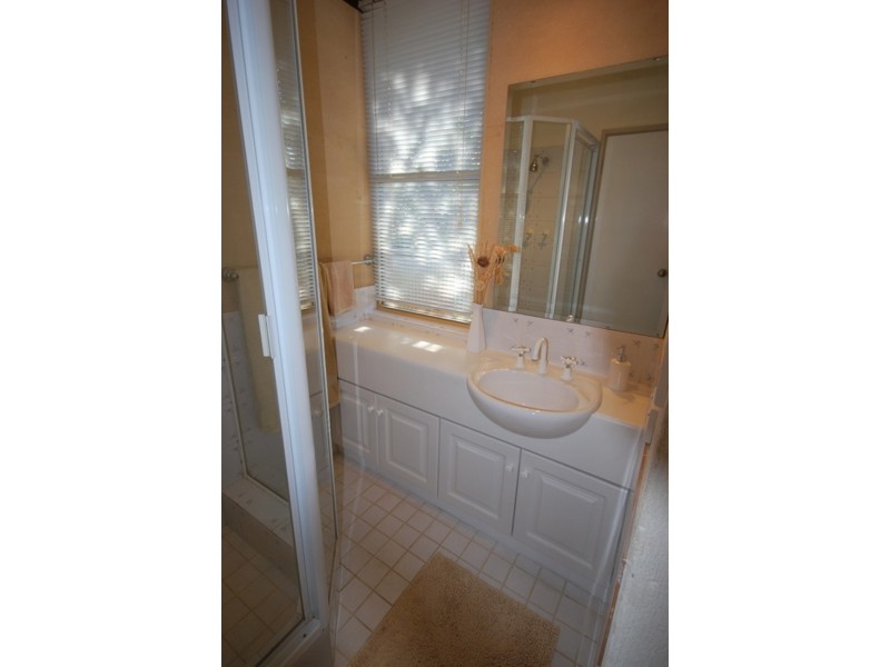 25 De Haer Road, Wandi WA 6167