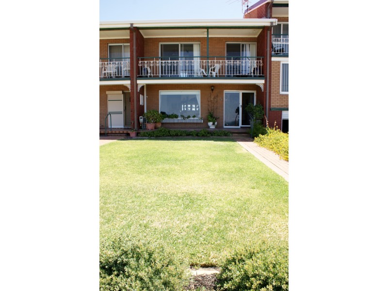 4/186 Arcadia Drive, Shoalwater WA 6169