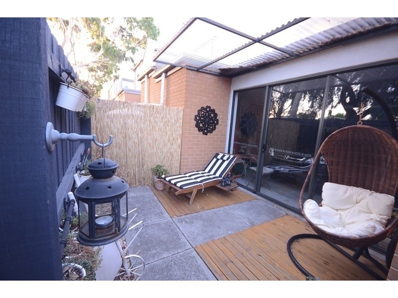 15/42 Liege Avenue, Noble Park VIC 3174