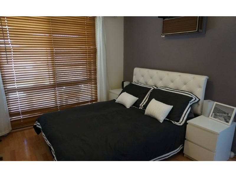 2 Nolan Place, Beldon WA 6027