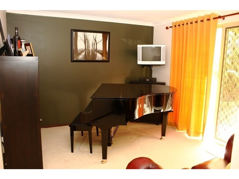 3/206 Melville Parade, Como WA 6152