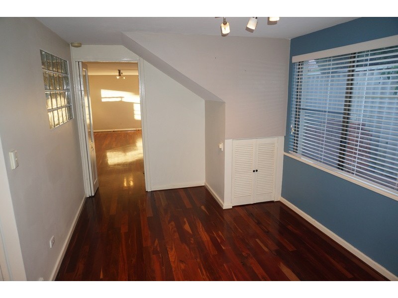 5/23A Karoo Street, South Perth WA 6151