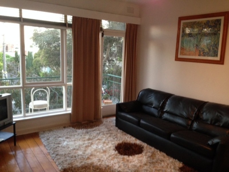 8/26A Acland Street, St Kilda VIC 3182