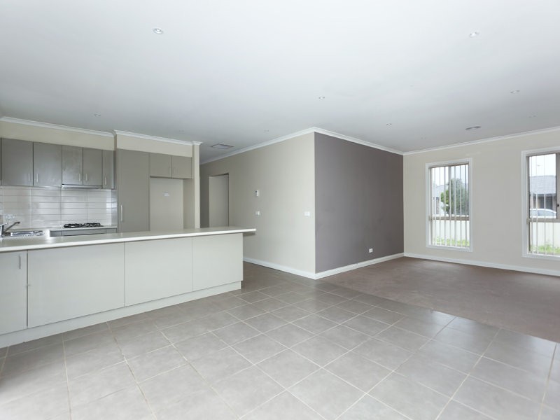 Melton South VIC 3338