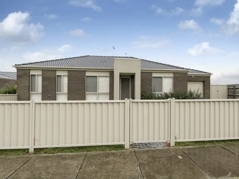 Melton South VIC 3338