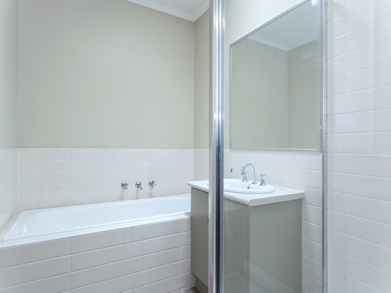 Melton South VIC 3338