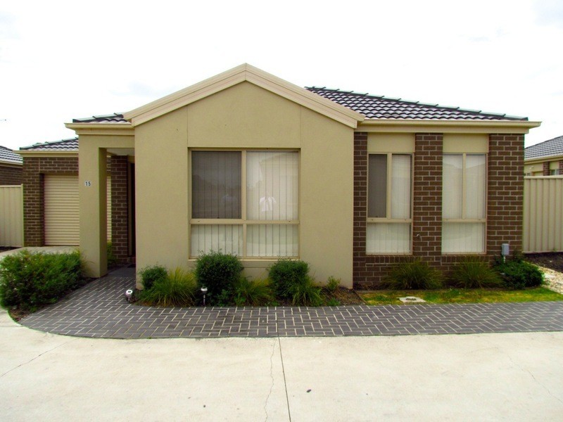 Melton South VIC 3338