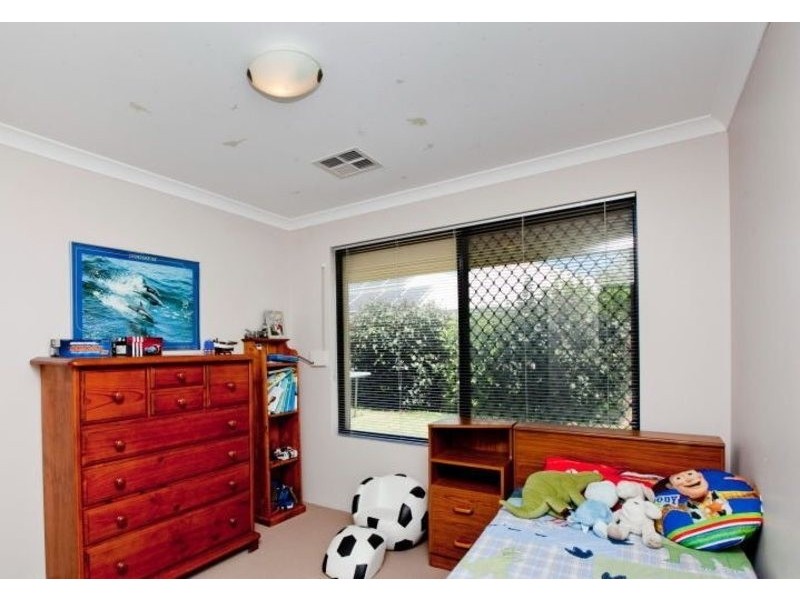15 Sarus Rise, Gwelup WA 6018