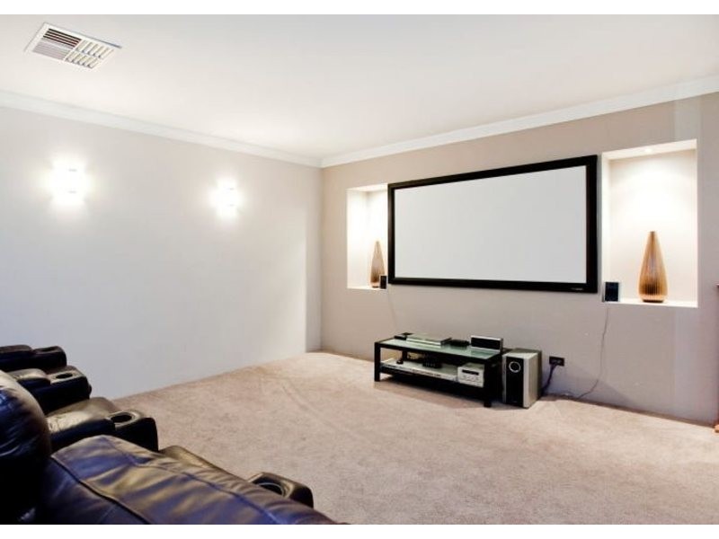 15 Sarus Rise, Gwelup WA 6018