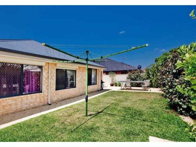 15 Sarus Rise, Gwelup WA 6018