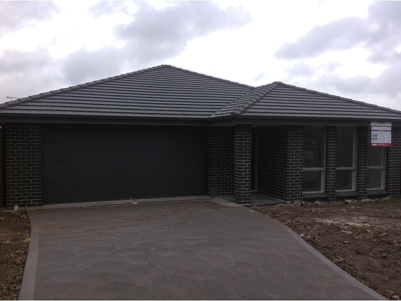 24 Arrowgrass Street, Aberglasslyn NSW 2320