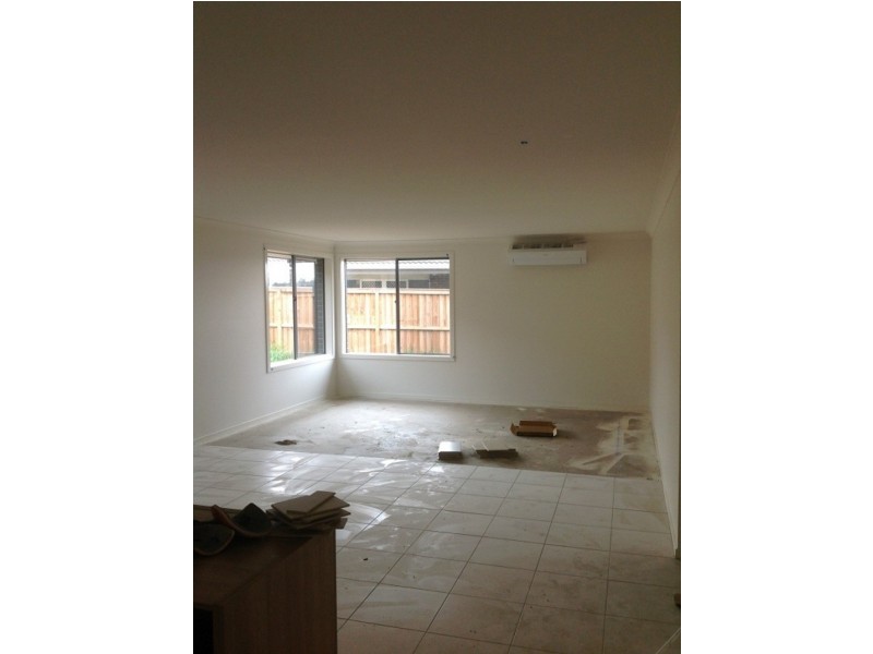 24 Arrowgrass Street, Aberglasslyn NSW 2320