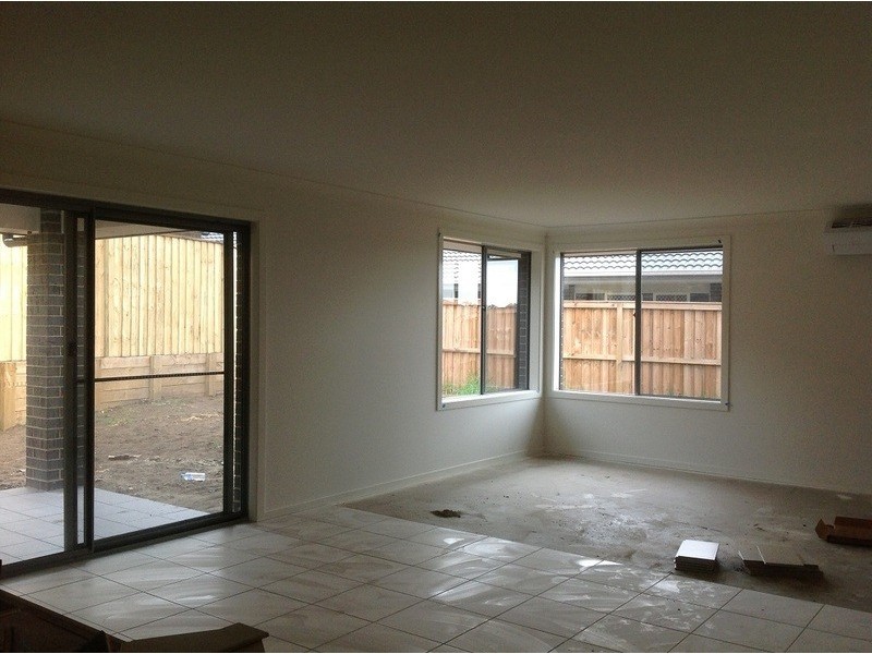 24 Arrowgrass Street, Aberglasslyn NSW 2320