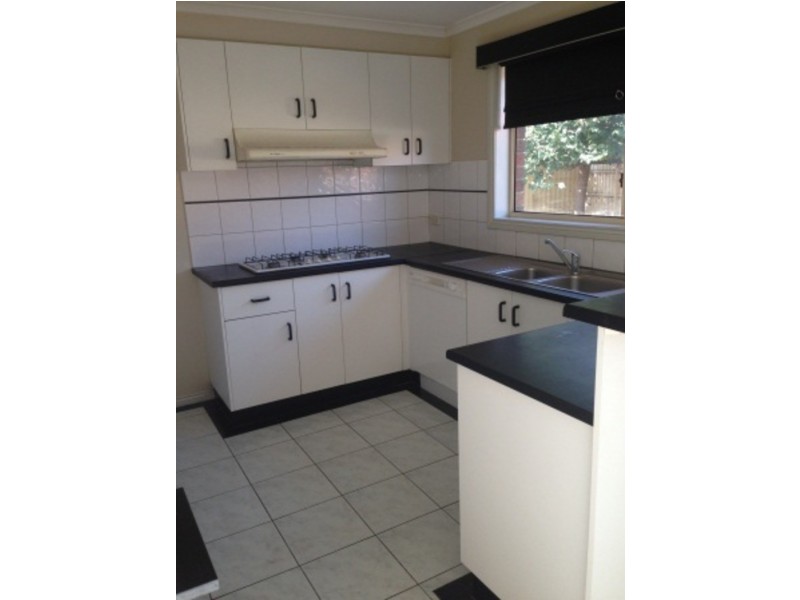 22 Longhurst Crescent, Hillside VIC 3037