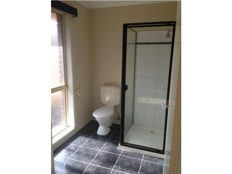 22 Longhurst Crescent, Hillside VIC 3037