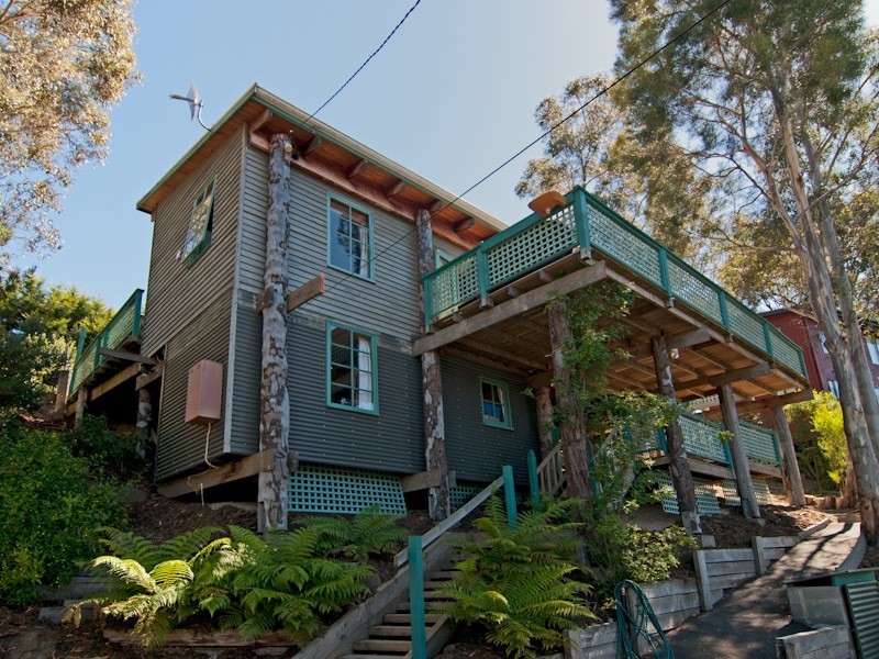 36 Liverpool Crescent, West Hobart TAS 7000