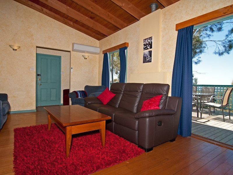 36 Liverpool Crescent, West Hobart TAS 7000