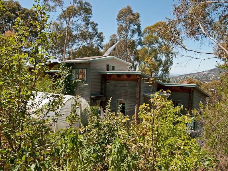 36 Liverpool Crescent, West Hobart TAS 7000