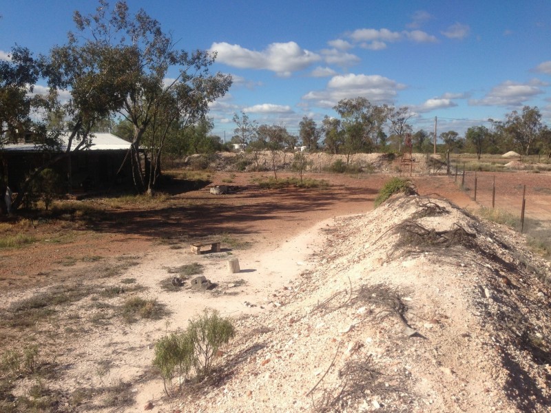 Lightning Ridge NSW 2834