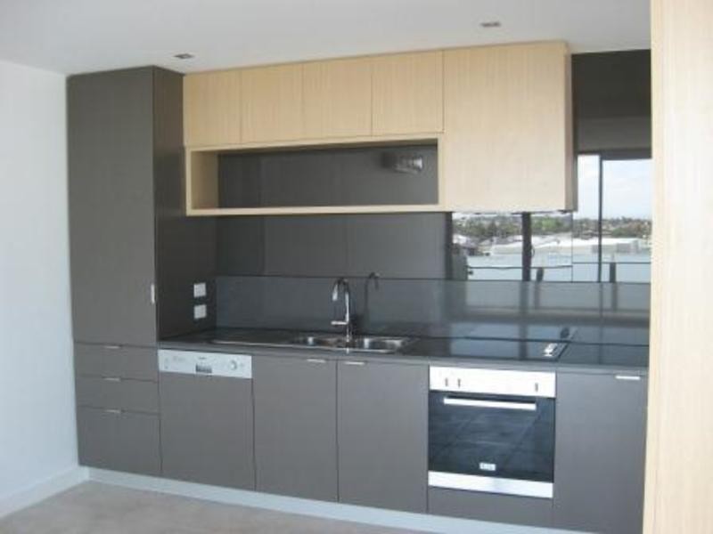 23/12 Eucalyptus Drive, Maidstone VIC 3012