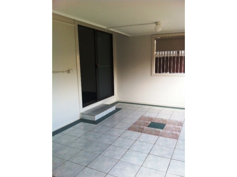 Fairfield West NSW 2165