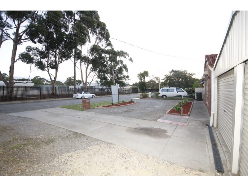 11 McCartney Street, Morphett Vale SA 5162