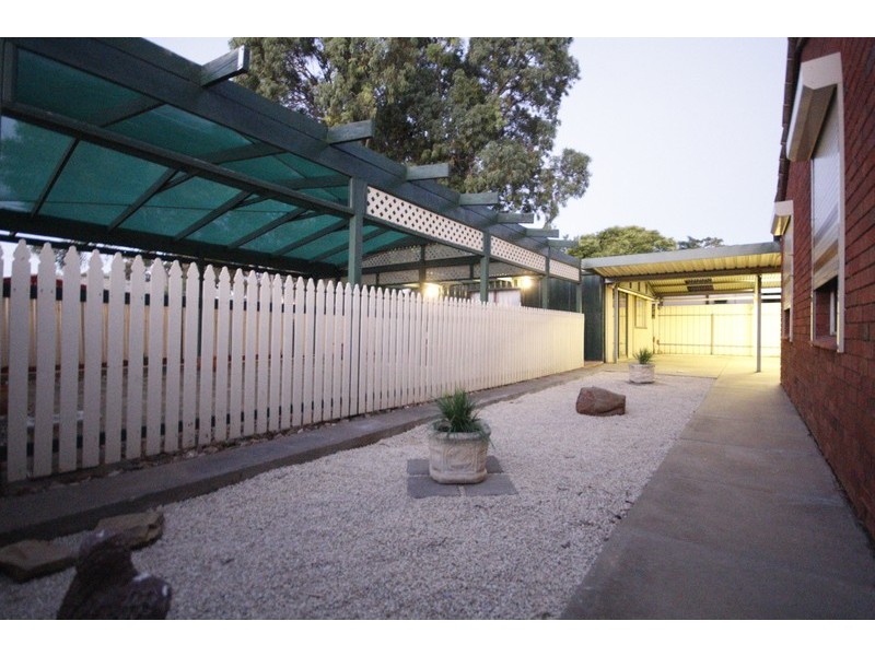 11 McCartney Street, Morphett Vale SA 5162