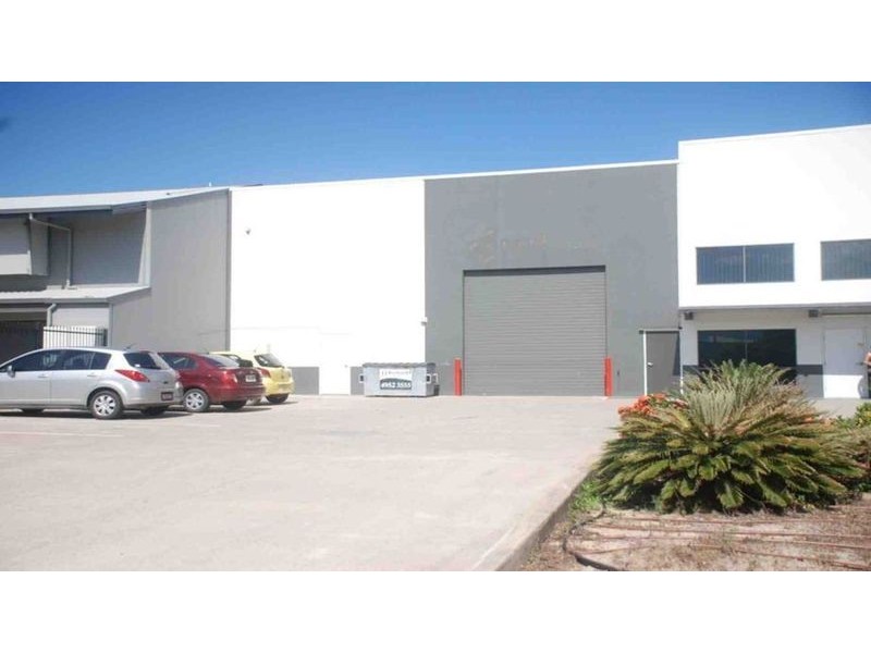 1-2/8 Platinum Court, Paget QLD 4740